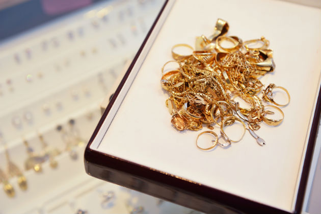 Ways to Reuse Metal Jewelry